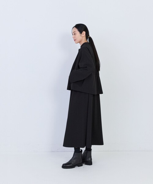 conges payes ADIEU TRISTESSE(コンジェ ペイエ アデュートリステス)の「ランドカラーショートジャケット(ノーカラージャケット・レディース・ブラック・38)」の5枚目の写真