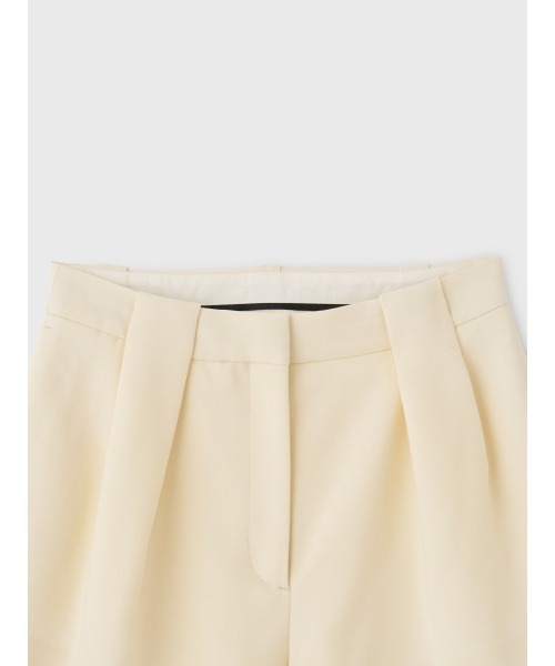 EIMY ISTOIRE(エイミーイストワール)の「COMPACT SHORT PANTS(その他パンツ・レディース・マルチ/チャコールグレー/オフホワイト/ブラック・38/36/34)」の16枚目の写真