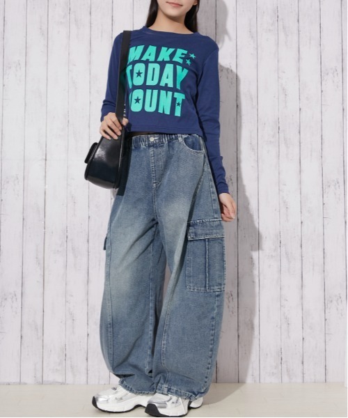 GORGE(ゴージ)の「デニム バレルカーゴワイドパンツ|全3色(その他パンツ・レディース・ブルー/ブルー系/ブラック・F)」の5枚目の写真