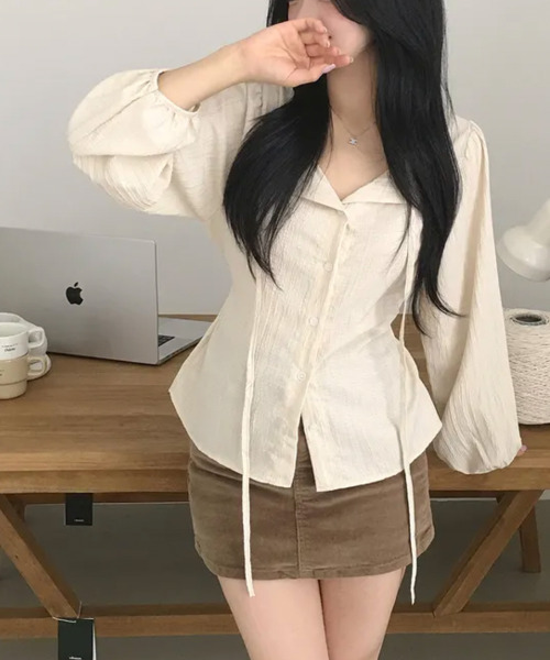 VIVID LADY(ビビッドレディー)の「ダブルストラップ パフスリーブブラウス(シャツ/ブラウス・レディース・ブラック/クリーム/アイボリー・FREE)」の18枚目の写真