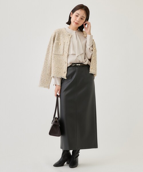 INDIVI(インディヴィ)の「【日本製/華やか】フリルデザインブラウス(シャツ/ブラウス・レディース・ブラック/ライトグレー/ホワイト・36/38/40)」の11枚目の写真