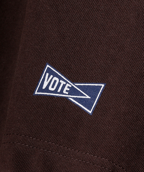 VOTE MAKE NEW CLOTHES（ボートメイクニュークローズ）の「VOTE MAKE NEW CLOTHES STANDARD PKT TEE（Tシャツ/カットソー・メンズ・ホワイト/ブラウン/ブラック/マルーン・SMALL/LARGE/MEDIUM）」の11枚目の写真