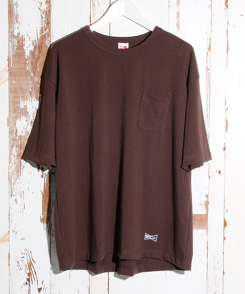 VOTE MAKE NEW CLOTHES（ボートメイクニュークローズ）の「VOTE MAKE NEW CLOTHES STANDARD PKT TEE（Tシャツ/カットソー・メンズ・ホワイト/ブラウン/ブラック/マルーン・SMALL/LARGE/MEDIUM）」の18枚目の写真