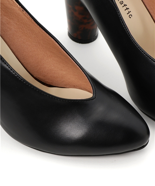 ORiental TRaffic（オリエンタルトラフィック）の「秋冬★Vカットパンプス★6331（パンプス・レディース・アッシュブラウン/ブラック/グリーン・38/41/37/36/40/42/35/39/34）」の11枚目の写真