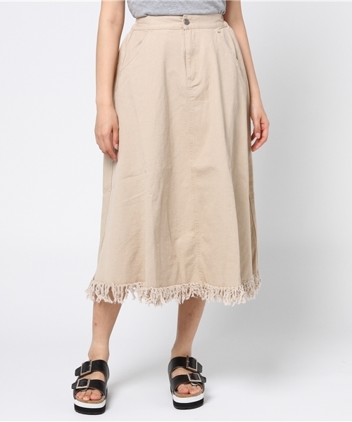 PUNYUS（プニュズ）の「フリンジロングスカート（スカート・レディース・インディゴブルー/ベージュ/ブラック/ホワイト・3/4/2/1）」の15枚目の写真