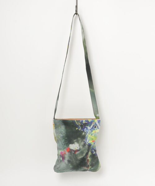 macromauro（マクロマウロ）の「【macromauro】 Wallase&Murron Special Order / MULTI PICTURE TOTO MINI（ショルダーバッグ・メンズ・A/C/D/E/B/F/G/H/I/J/K/M/N/L/P/O/Q/T/R/S/U/V/W/その他4/その他2/その他3/その他1/その他5・FREE）」の17枚目の写真