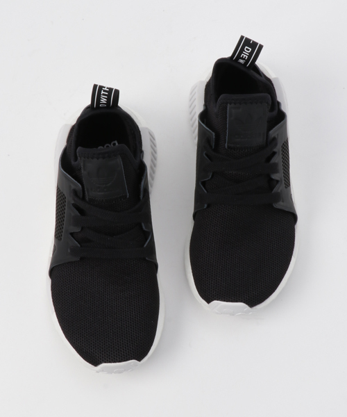 adidas（アディダス）の「オリジナルス エヌエムディー [NMD_XR1]（スニーカー・メンズ・ブラック/ホワイト・22.0cm/22.5cm/23.0cm/23.5cm/24.0cm/24.5cm/25.0cm/25.5cm/26.0cm/26.5cm/27.0cm/27.5cm/28.0cm/28.5cm/29.0cm/29.5cm/30.0cm/31cm/30.5cm）」の4枚目の写真
