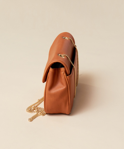 Abahouse Devinette（ドゥヴィネット）の「ソフトレザーチェーンショルダーバッグ（ショルダーバッグ・レディース・ベージュ/キャメル/ブラック・フリー）」の7枚目の写真