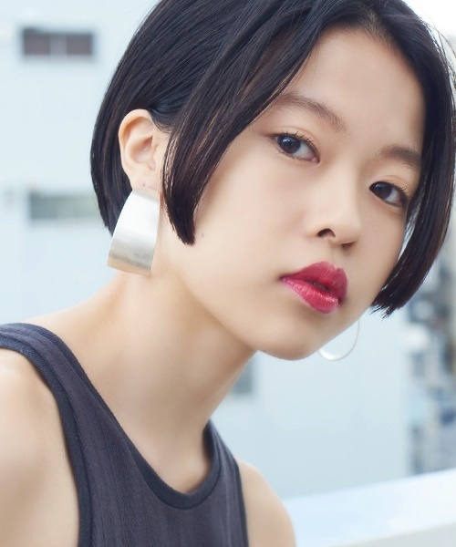 LAPUIS（ラピュイ）の「Metal Hoop Earring A（イヤリング・レディース・シルバー/ゴールド/その他・FREE）」の4枚目の写真