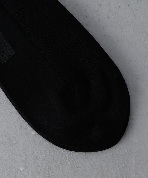 H BEAUTY&YOUTH UNITED ARROWS(エイチビューティーアンドユースユナイテッドアローズ)の「<H>RIB SOCKS/ソックス(ソックス/靴下・メンズ・ブラック/ホワイト・FREE)」の3枚目の写真