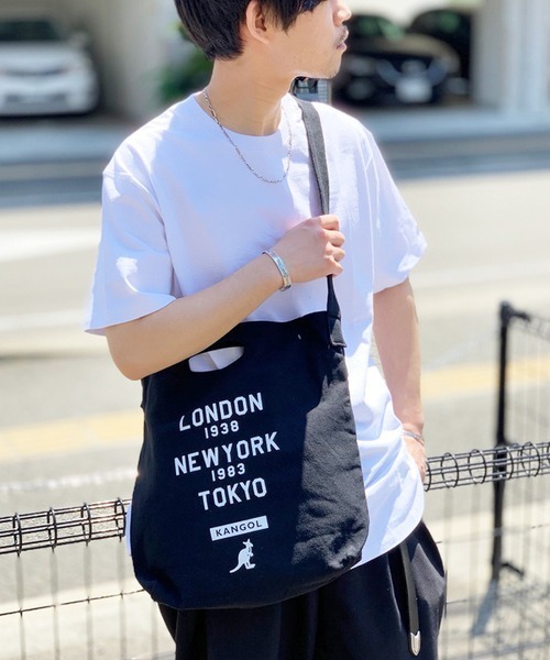 KANGOL（カンゴール）の「【KANGOL / カンゴール】 2WAYロゴプリントトートバッグ（トートバッグ・レディース・ホワイト系その他5/ホワイト系その他6/ブラック×ホワイト/ブラック/ブラック×グレー/ホワイト×ブラック/ブラック系その他/ホワイト×ピンク/ホワイト系その他2/ホワイト系その他3/ホワイト系その他4/ホワイト系その他7/ブラック系その他2/ブラック×ライム/ホワイト/ホワイト系その他/アイボリー/オフホワイト/ブラック系その他4/オレンジ/その他1/ホワイト×ライム/その他2/ブラック系その他5/レインボー/ホワイト×ブルー/ホワイト×レッド/ベージュ/ホワイト×ネイビー/その他5/その他3/その他4/ブラック系その他3・FREE）」の17枚目の写真