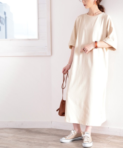 classicalelf(クラシカルエルフ)の「ポケット付きロング・マキシ丈ゆったりコットン(空紡糸)ワンピース(ワンピース・レディース・ブラック/杢グレー/モカ/オフホワイト/グレイッシュベージュ/ライトグリーン・MEDIUM/X-LARGE)」の11枚目の写真