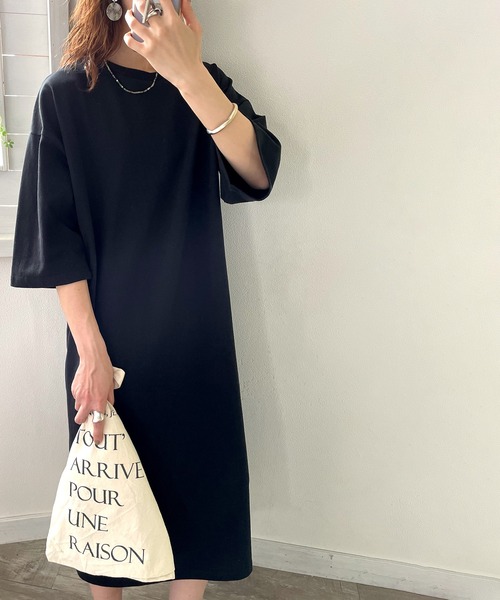 classicalelf(クラシカルエルフ)の「ポケット付きロング・マキシ丈ゆったりコットン(空紡糸)ワンピース(ワンピース・レディース・ブラック/杢グレー/モカ/オフホワイト/グレイッシュベージュ/ライトグリーン・MEDIUM/X-LARGE)」の21枚目の写真