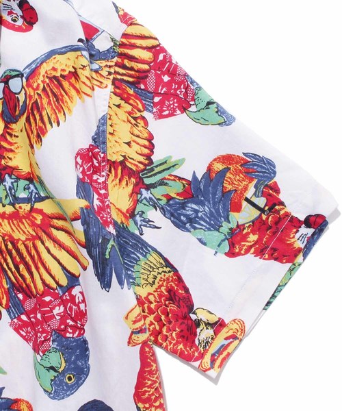 Levi's(リーバイス)の「オープンカラーシャツ PARROTS BRILLIANT WHITE PRINT(シャツ/ブラウス・メンズ・マルチ・L/M/S/XL)」の4枚目の写真