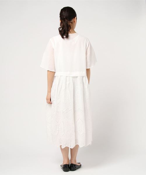 s.t.closet frabjous(エスティクローゼットフラブジャス)の「【s.t.closet frabjous/エスティ・クローゼット・フラブジャス】ペチコート付きボーダーレース切り替えワンピース(ワンピース・レディース・ブラック/ホワイト・FREE)」の4枚目の写真