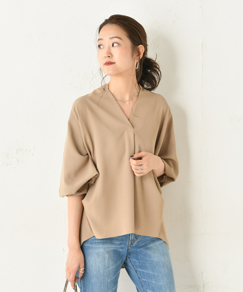 DouDou（ドゥドゥ）の「バックギャザーブラウス（シャツ/ブラウス・レディース・ベージュ/オフホワイト/ピンク・FREE）」の2枚目の写真