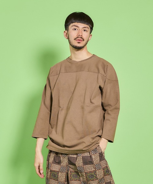 WALLA WALLA SPORT（ワラワラスポーツ）の「9oz 3/4 FOOTBALL TEE / 9オンス 3/4フットボールＴ（Tシャツ/カットソー・メンズ・チャコールグレー/ブラック/インディゴブルー/ホワイト/ネイビー/モカ/アイボリー/グリーン系その他/ブラック系その他/ダークカーキ/グリーン系その他2/バイオレット/ブルー系その他/イエロー系その他/ピンクベージュ/モーブ系/レッド系その他/グリーン系その他3・SMALL/MEDIUM/LARGE/X-LARGE/XX-LARGE）」の6枚目の写真