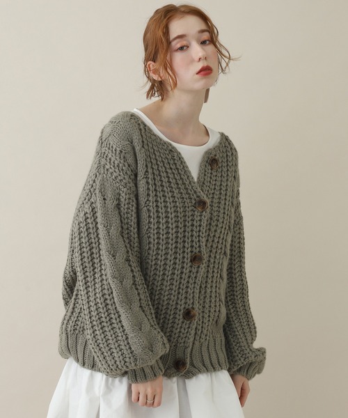 one after another NICE CLAUP(ワンアフターアナザーナイスクラップ)の「ローゲージニットカーディガン(カーディガン/ボレロ・レディース・ベージュ/ブラウン/カーキ/アイボリー・FREE)」の4枚目の写真