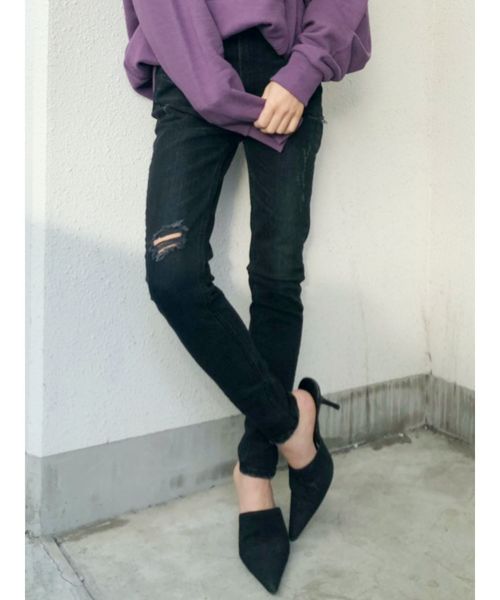 GYDA（ジェイダ）の「various ripped H/W スキニーデニムパンツ（デニムパンツ・レディース・インディゴブルー/ブラック/ライトブルー・MEDIUM/SMALL/X-SMALL）」の2枚目の写真