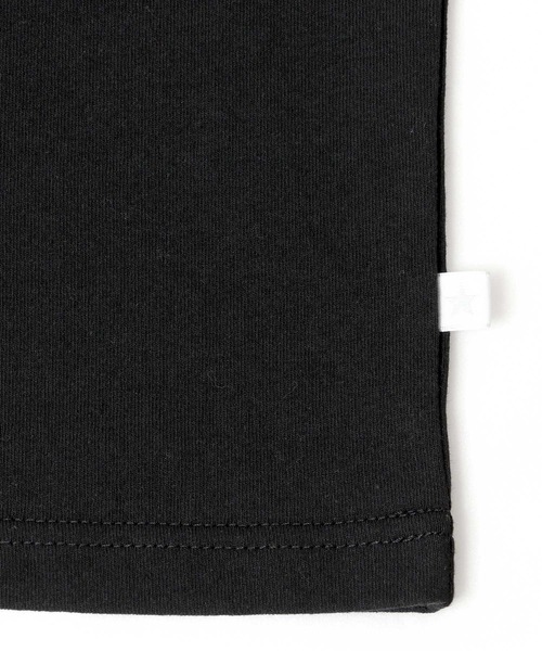 CONVERSE（コンバース）の「CONVERSE/コンバース ビッグシルエット ワンポイント ロゴ刺繍 Tシャツ（Tシャツ/カットソー・レディース・ホワイト/ブラック/チャコール・M/L）」の9枚目の写真