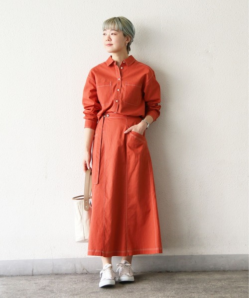 notch.（ノッチ）の「配色ステッチシャツ（シャツ/ブラウス・レディース・ベージュ/オレンジ/ブルー・M）」の18枚目の写真