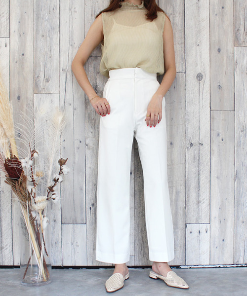 MODE ROBE(モードローブ)の「シアープリーツフリルカラーノースリーブ(Tシャツ/カットソー・レディース・アイボリー/オリーブ/ブルー・FREE)」の7枚目の写真