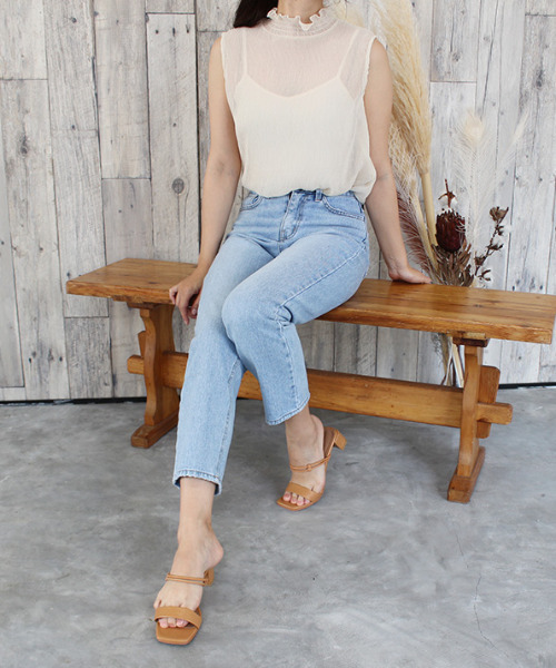 MODE ROBE(モードローブ)の「シアープリーツフリルカラーノースリーブ(Tシャツ/カットソー・レディース・アイボリー/オリーブ/ブルー・FREE)」の21枚目の写真