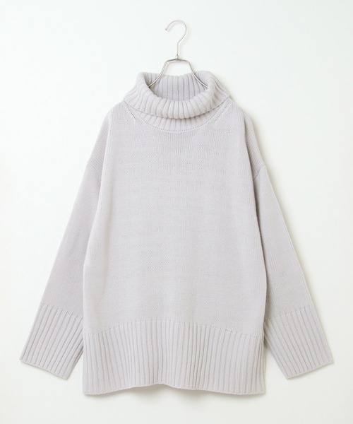 ikka(イッカ)の「バックスリットハイネックプルオーバー(ニット/セーター・レディース・ホワイト/ライトブルー/ブラック/ピンク/ダークベージュ/グレー・M/L)」の3枚目の写真