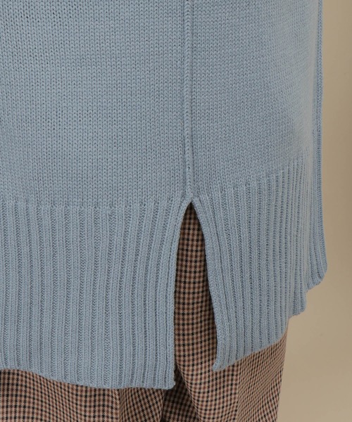 ikka(イッカ)の「バックスリットハイネックプルオーバー(ニット/セーター・レディース・ホワイト/ライトブルー/ブラック/ピンク/ダークベージュ/グレー・M/L)」の8枚目の写真