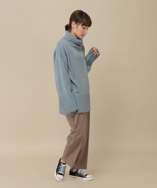 ikka(イッカ)の「バックスリットハイネックプルオーバー(ニット/セーター・レディース・ホワイト/ライトブルー/ブラック/ピンク/ダークベージュ/グレー・M/L)」の12枚目の写真