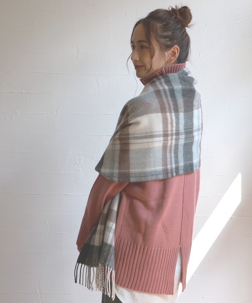 ikka(イッカ)の「バックスリットハイネックプルオーバー(ニット/セーター・レディース・ホワイト/ライトブルー/ブラック/ピンク/ダークベージュ/グレー・M/L)」の22枚目の写真