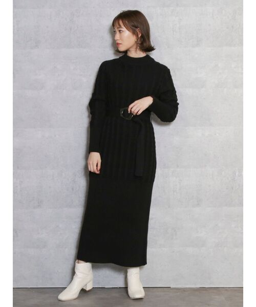 dazzlin（ダズリン）の「ベルトマークケーブルニットワンピース（ワンピース・レディース・ブラウン/ブラック/オフホワイト・FREE）」の5枚目の写真