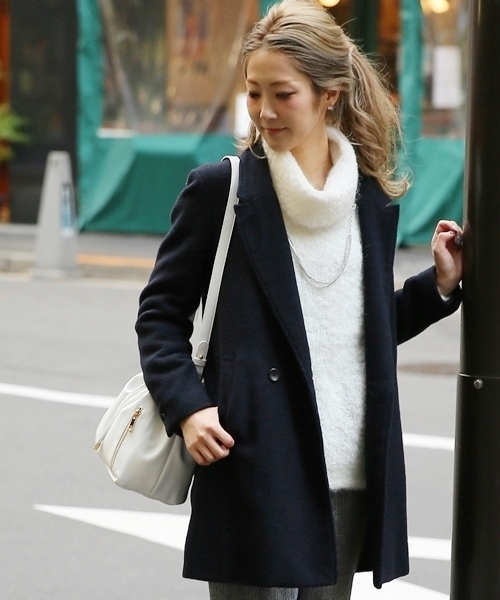 HARE（ハレ）の「ウールモッサWチェスターコート【HARE】（チェスターコート・レディース・グレー/キャメル/カーキ/ネイビー/チェック/ダークブルー/トップグレー・SMALL/MEDIUM）」の5枚目の写真