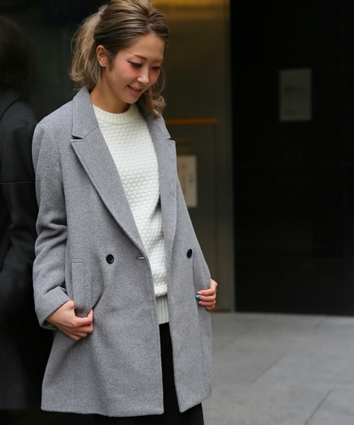 HARE（ハレ）の「ウールモッサWチェスターコート【HARE】（チェスターコート・レディース・グレー/キャメル/カーキ/ネイビー/チェック/ダークブルー/トップグレー・SMALL/MEDIUM）」の2枚目の写真