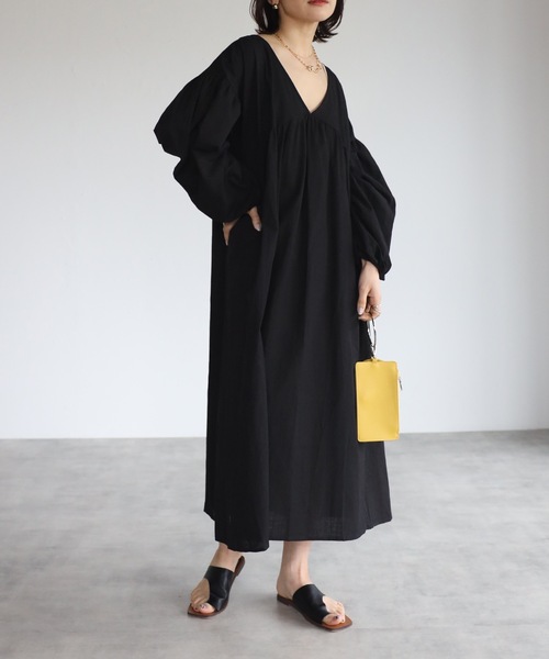 Bonjour Sagan(ボンジュールサガン)の「<前後2WAY>Vネックバルーンスリーブワンピース【ZOZO限定アイテム】(ワンピース・レディース・ブラック/モカ/カーキ・FREE)」の10枚目の写真