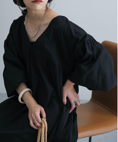 Bonjour Sagan(ボンジュールサガン)の「<前後2WAY>Vネックバルーンスリーブワンピース【ZOZO限定アイテム】(ワンピース・レディース・ブラック/モカ/カーキ・FREE)」の11枚目の写真