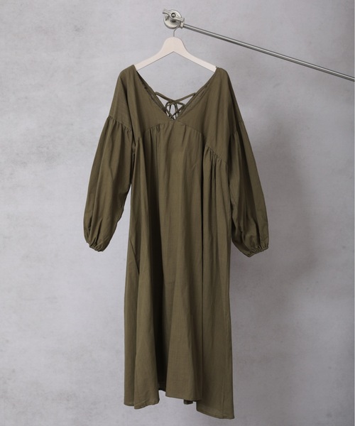 Bonjour Sagan(ボンジュールサガン)の「<前後2WAY>Vネックバルーンスリーブワンピース【ZOZO限定アイテム】(ワンピース・レディース・ブラック/モカ/カーキ・FREE)」の7枚目の写真