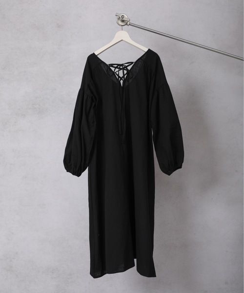 Bonjour Sagan(ボンジュールサガン)の「<前後2WAY>Vネックバルーンスリーブワンピース【ZOZO限定アイテム】(ワンピース・レディース・ブラック/モカ/カーキ・FREE)」の4枚目の写真