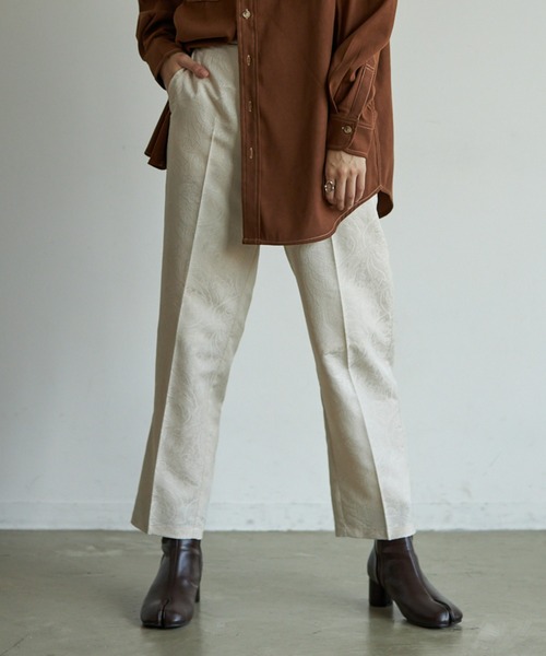 VACANCY（ヴァカンシー）の「ペイズリー柄テーパードパンツ（その他パンツ・レディース・グリーン/モカ/ナチュラル・SMALL/MEDIUM/LARGE）」の16枚目の写真