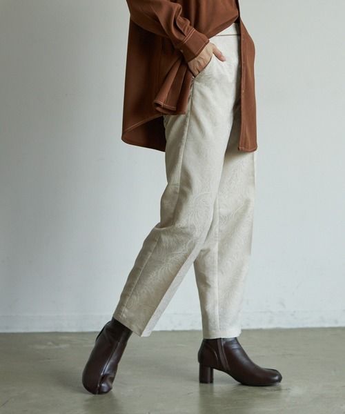 VACANCY（ヴァカンシー）の「ペイズリー柄テーパードパンツ（その他パンツ・レディース・グリーン/モカ/ナチュラル・SMALL/MEDIUM/LARGE）」の18枚目の写真