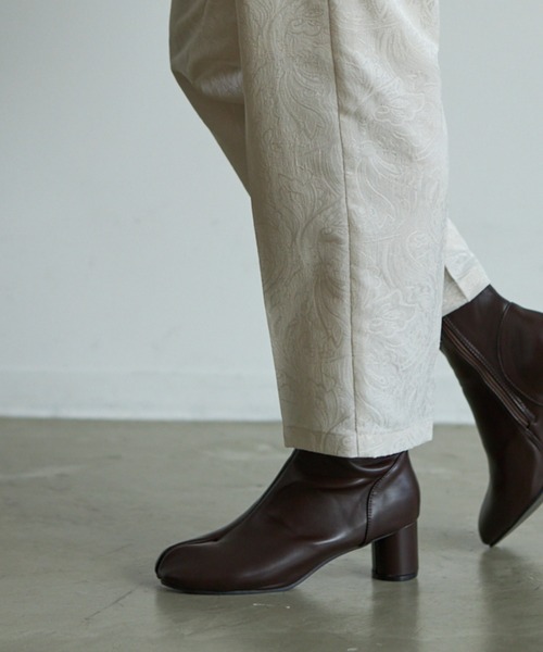 VACANCY（ヴァカンシー）の「ペイズリー柄テーパードパンツ（その他パンツ・レディース・グリーン/モカ/ナチュラル・SMALL/MEDIUM/LARGE）」の22枚目の写真