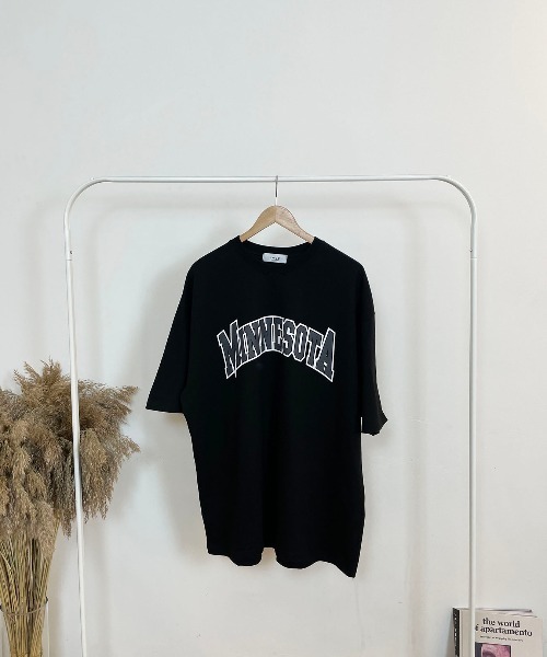 CEMONEMO(セモネモ)の「MINNESOTA カレッジ プリントビッグ Tシャツ/ ユニセックス(Tシャツ/カットソー・レディース・ホワイト/ブラック/チャコール・FREE)」の11枚目の写真