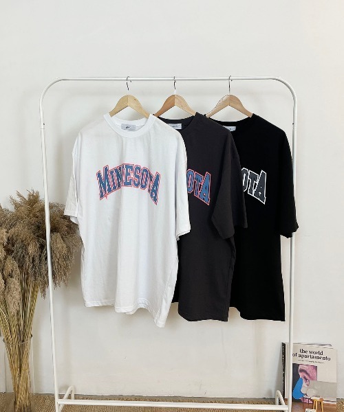 CEMONEMO(セモネモ)の「MINNESOTA カレッジ プリントビッグ Tシャツ/ ユニセックス(Tシャツ/カットソー・レディース・ホワイト/ブラック/チャコール・FREE)」の7枚目の写真