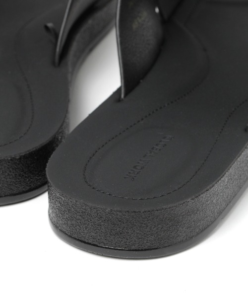 GLOBAL WORK（グローバルワーク）の「ラクッションクロスサンダルMen/932774（サンダル・メンズ・ブラック/ライトブラウン・MEDIUM/LARGE）」の4枚目の写真