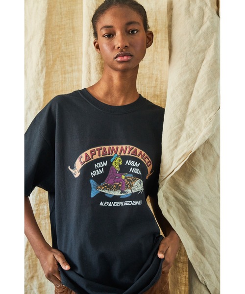 AlexanderLeeChang(アレキサンダーリーチャン)の「AlexanderLeeChang/アレキサンダーリーチャン CAPTAIN NYANCO T(Tシャツ/カットソー・メンズ・ブラック/グレー/オリーブ/スカイブルー・2/3/4)」の12枚目の写真