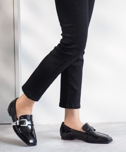 VIVIAN（ヴィヴィアン）の「スクエアトゥバックルベルトローファー  ZOZOTOWN+オフィシャルサイト限定商品（ローファー・レディース・ブラック/ダークブラウン/アイボリー・LL/S/M/L）」の21枚目の写真