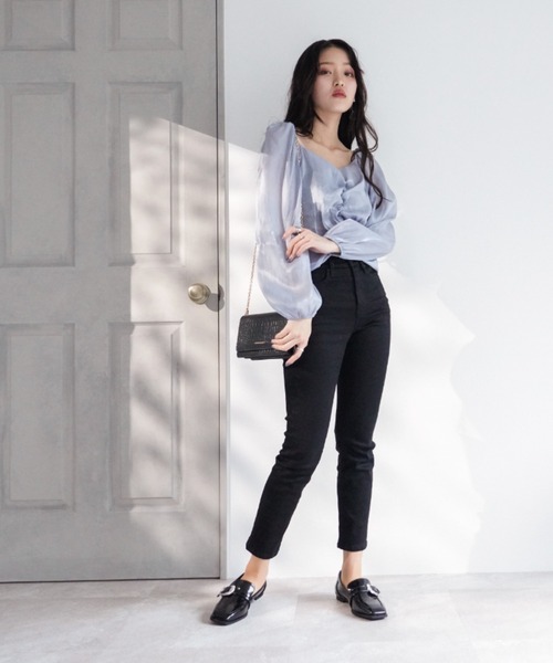 VIVIAN（ヴィヴィアン）の「スクエアトゥバックルベルトローファー  ZOZOTOWN+オフィシャルサイト限定商品（ローファー・レディース・ブラック/ダークブラウン/アイボリー・LL/S/M/L）」の6枚目の写真