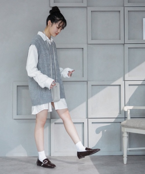 VIVIAN（ヴィヴィアン）の「スクエアトゥバックルベルトローファー  ZOZOTOWN+オフィシャルサイト限定商品（ローファー・レディース・ブラック/ダークブラウン/アイボリー・LL/S/M/L）」の11枚目の写真