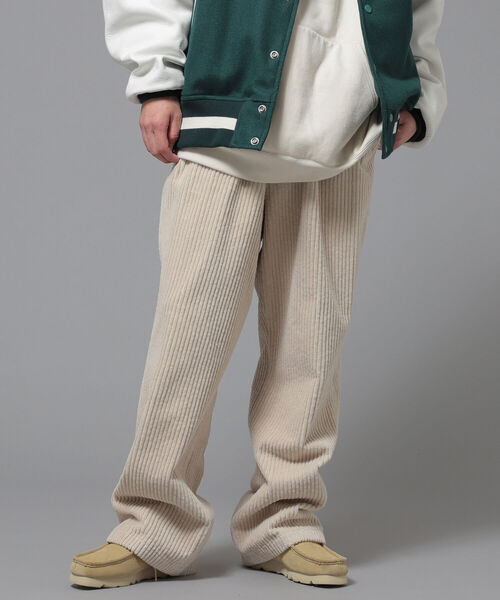 BEAMS（ビームス）の「BEAMS / ワイド コーデュロイパンツ（その他パンツ・メンズ・アイボリー/ブラック/イエローゴールド・SMALL/MEDIUM/LARGE/X-LARGE）」の12枚目の写真