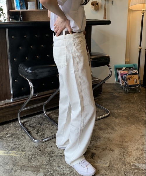 SONA（ソナ）の「SONYUNARA ハイウエストワイドパンツ（デニムパンツ・レディース・アイボリー/ネイビー・SMALL/MEDIUM）」の7枚目の写真
